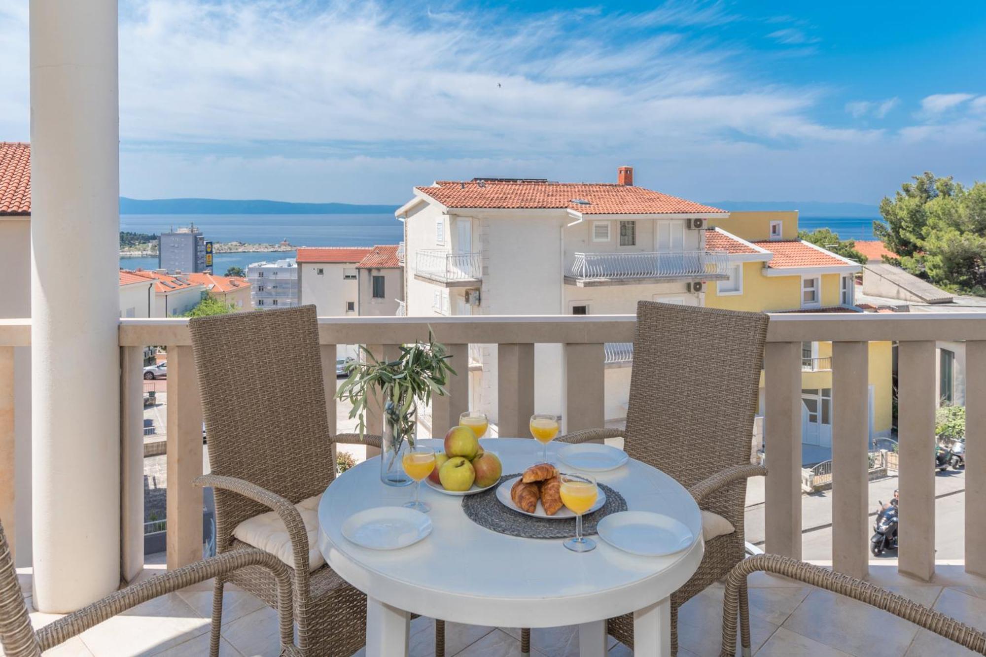 Vila Marina Sea&City View Макарська Номер фото