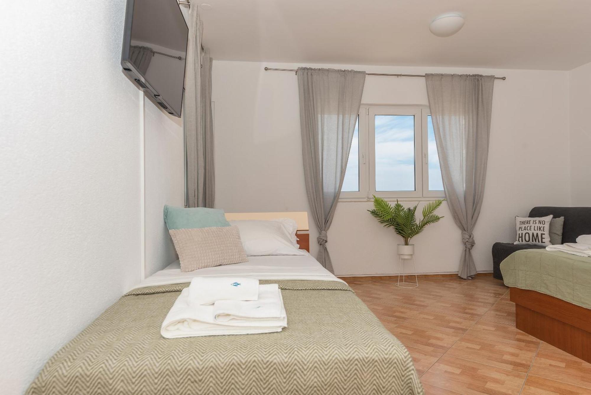 Vila Marina Sea&City View Макарська Номер фото
