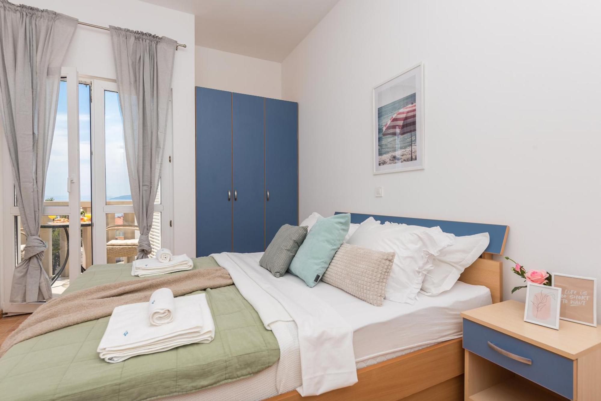 Vila Marina Sea&City View Макарська Номер фото